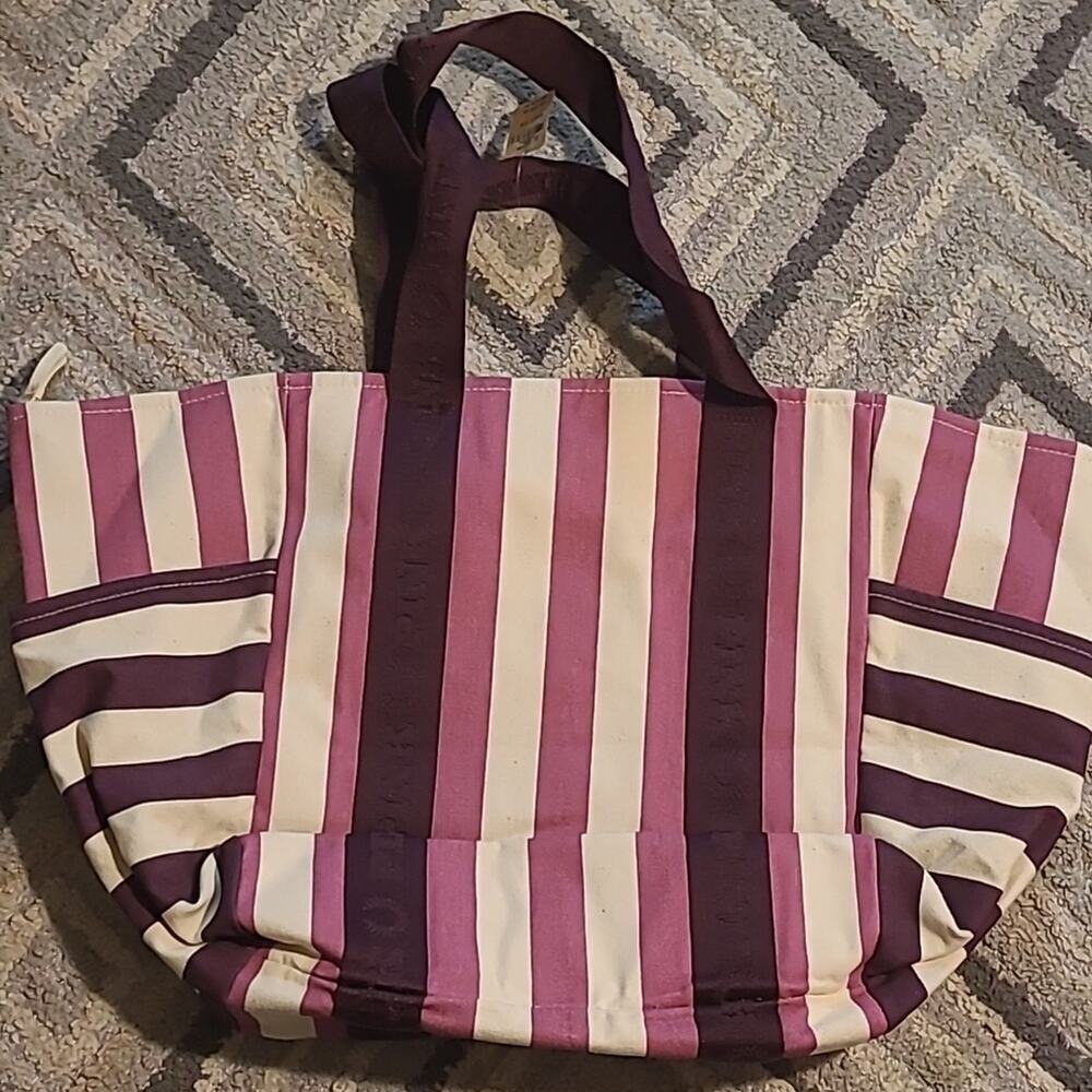 VICTORIA'S SECRET STRIPED LARGE CANVAS TOTE BAG - Picture 4 of 6